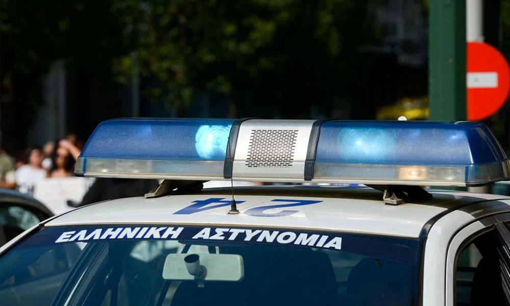 Πάτρα: Τέσσερις συλλήψεις για κατοχή εκρηκτικών υλών και όπλων